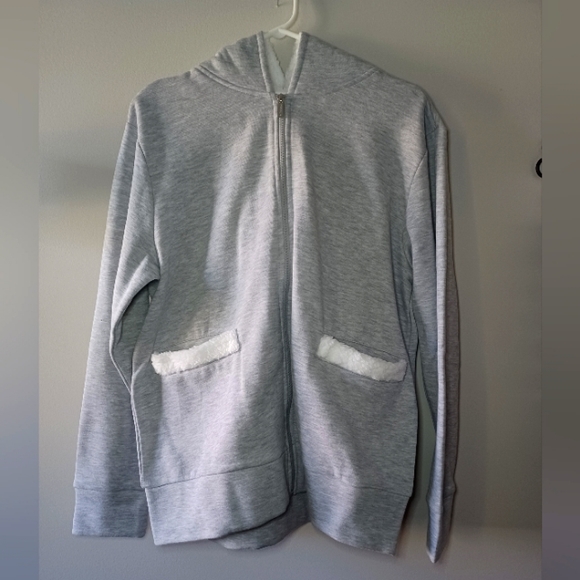 La Vie En Rose Faux Sherpa Hoodie - Picture 2 of 12